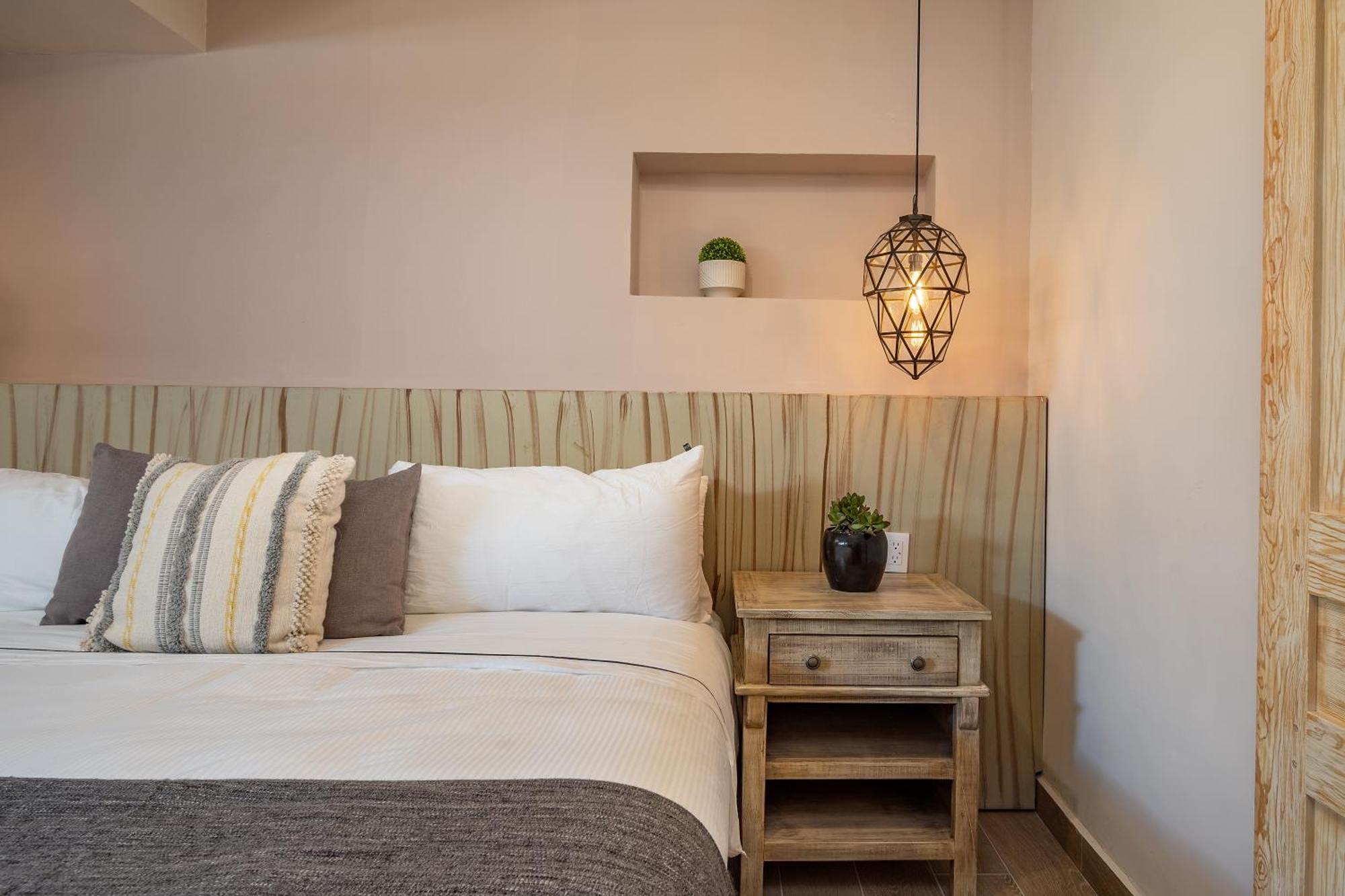 Casa Pandurata Luxury Apartments In Centro, San Miguel De Allende Room photo